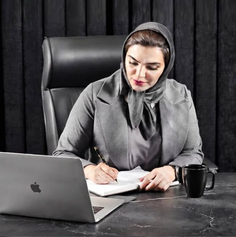 رودابه نجمایی